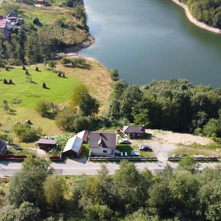Cabana Baraj Apuseni Mountains Mihoesti Buitenkant foto
