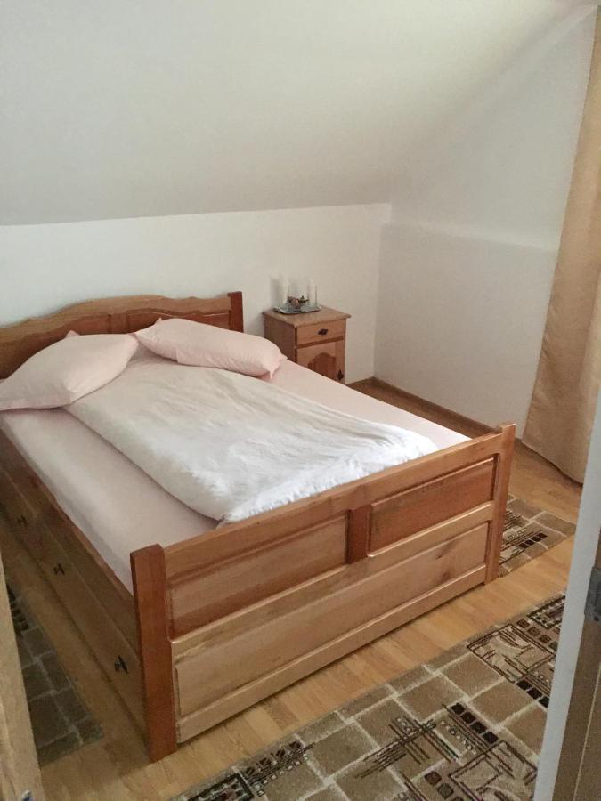 Cabana Baraj Apuseni Mountains Mihoesti Buitenkant foto
