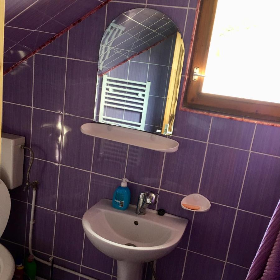 Cabana Baraj Apuseni Mountains Mihoesti Buitenkant foto